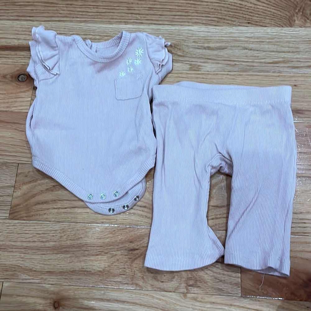 Light pink 0-3 Months matching set